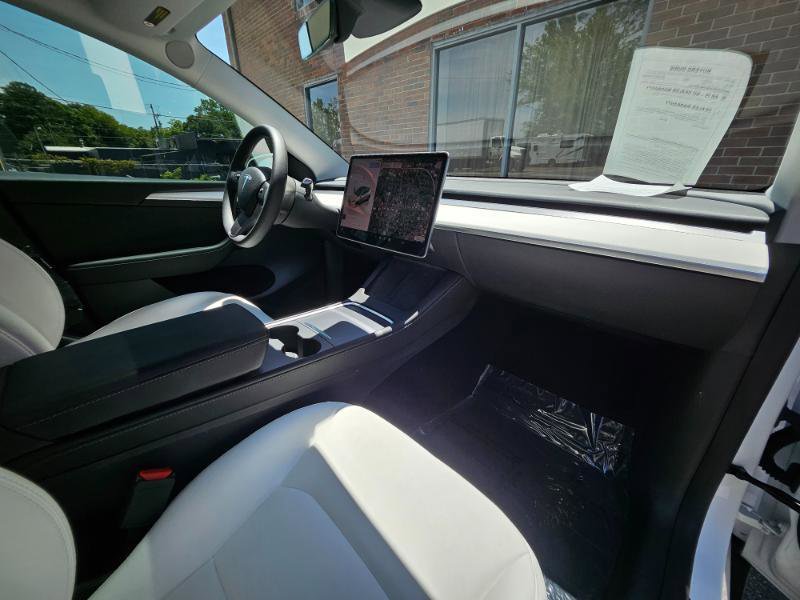 Used 2023 Tesla Model Y Performance AWD/4WD image 57