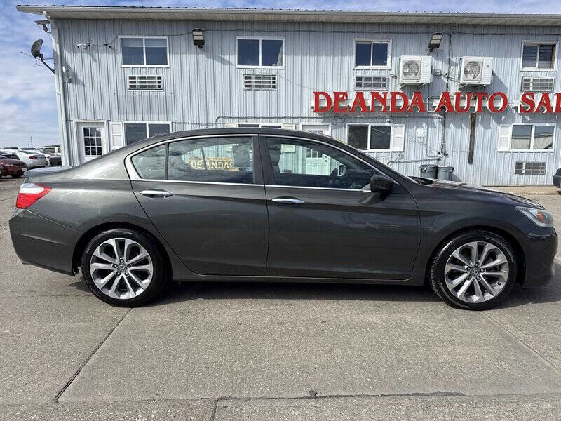 Used 2013 Honda Accord Sport image 9