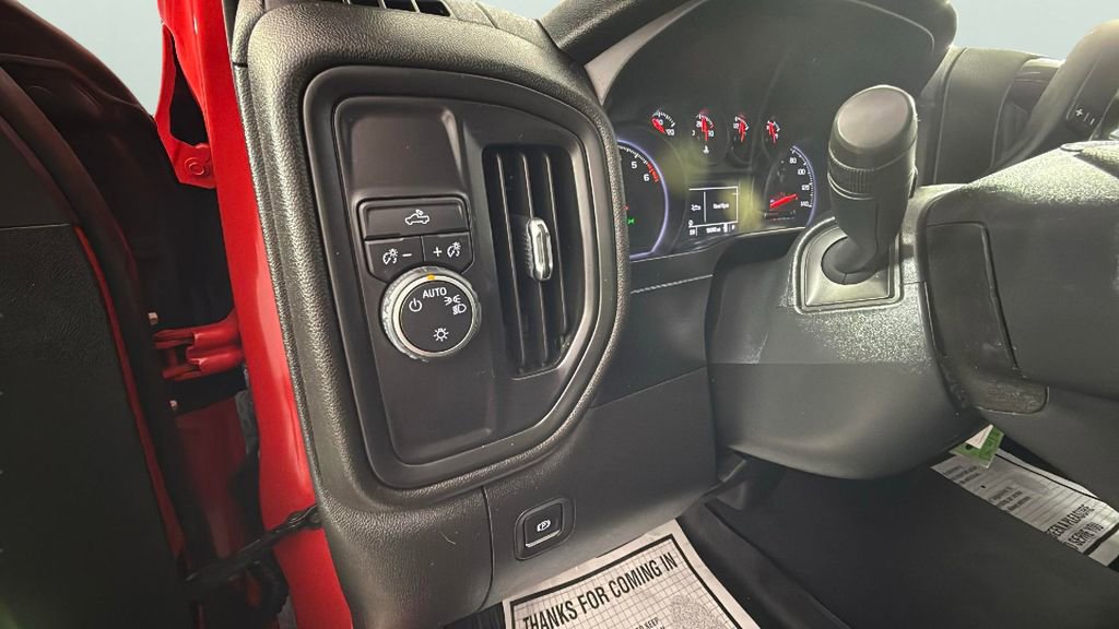 Used 2021 Chevrolet Silverado 1500 Custom image 26