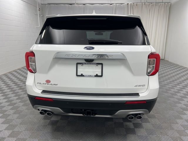 Used 2023 Ford Explorer Platinum w/ Technology Package AWD/4WD image 7