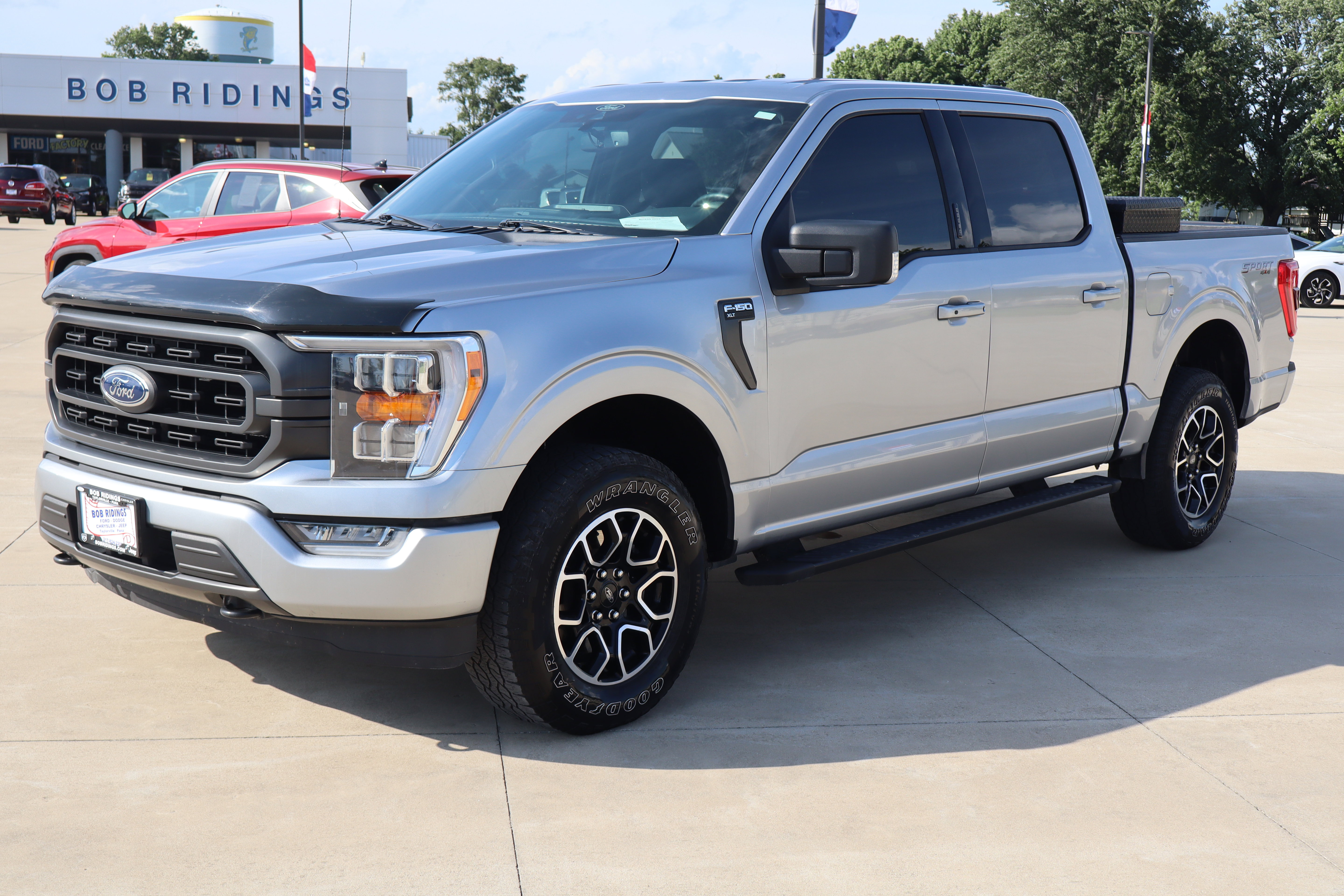 Used 2021 Ford F150 XLT w/ Equipment Group 302A High AWD/4WD image 2