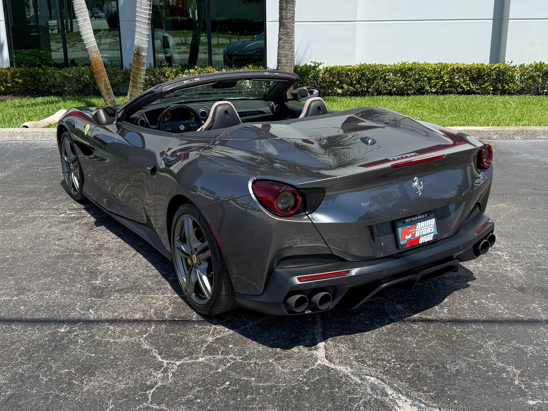 Used 2019 Ferrari Portofino RWD image 19