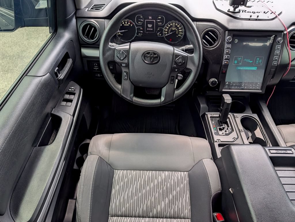 Used 2020 Toyota Tundra SR5 w/ SR5 Upgrade Package AWD/4WD image 12