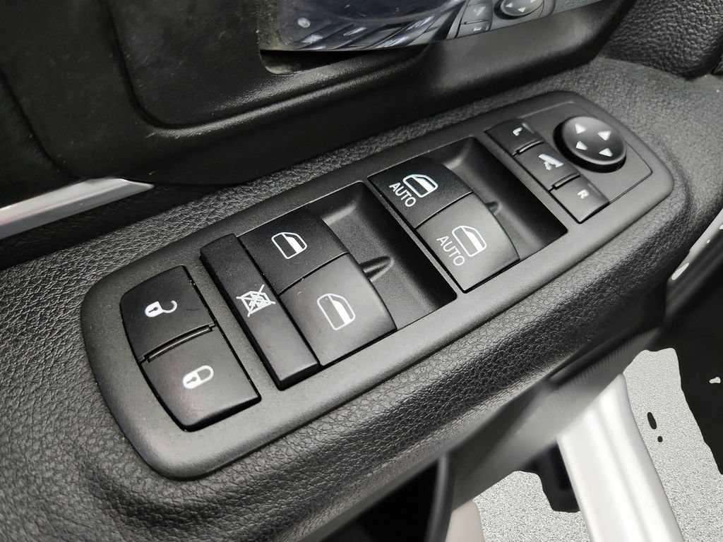 Used 2021 RAM 1500 Warlock AWD/4WD image 21