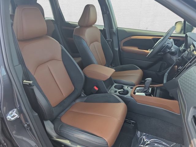 Used 2025 Subaru Forester Touring AWD/4WD image 10