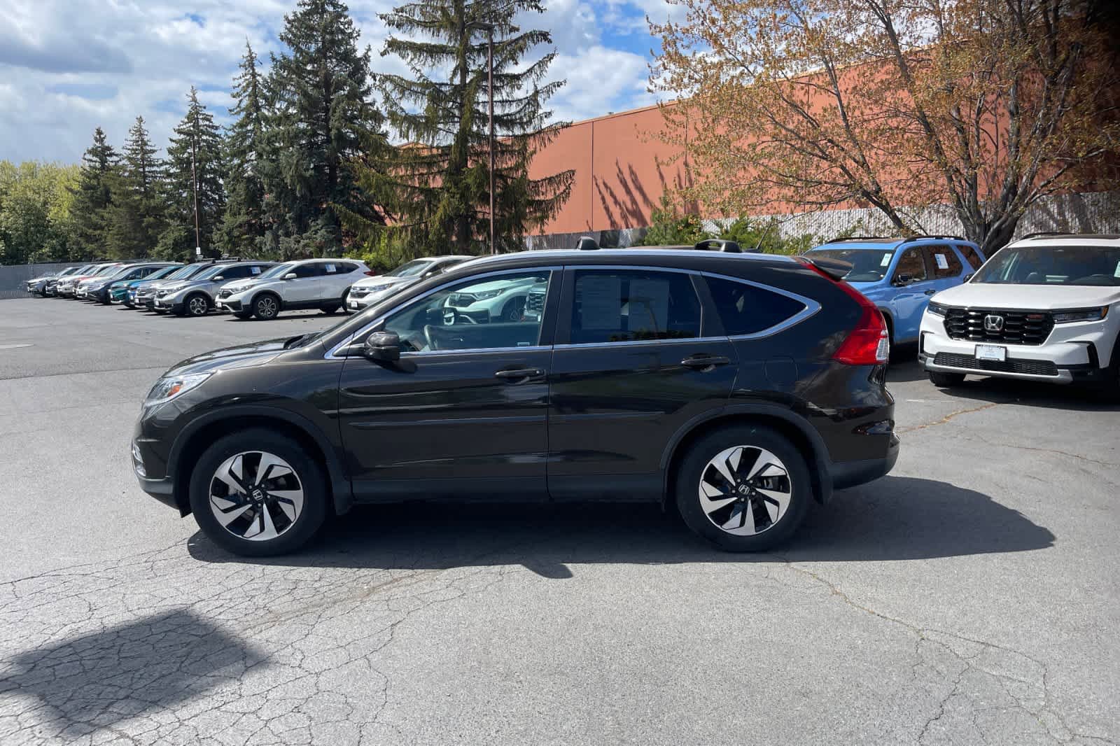 Used 2016 Honda CR-V Touring video 2
