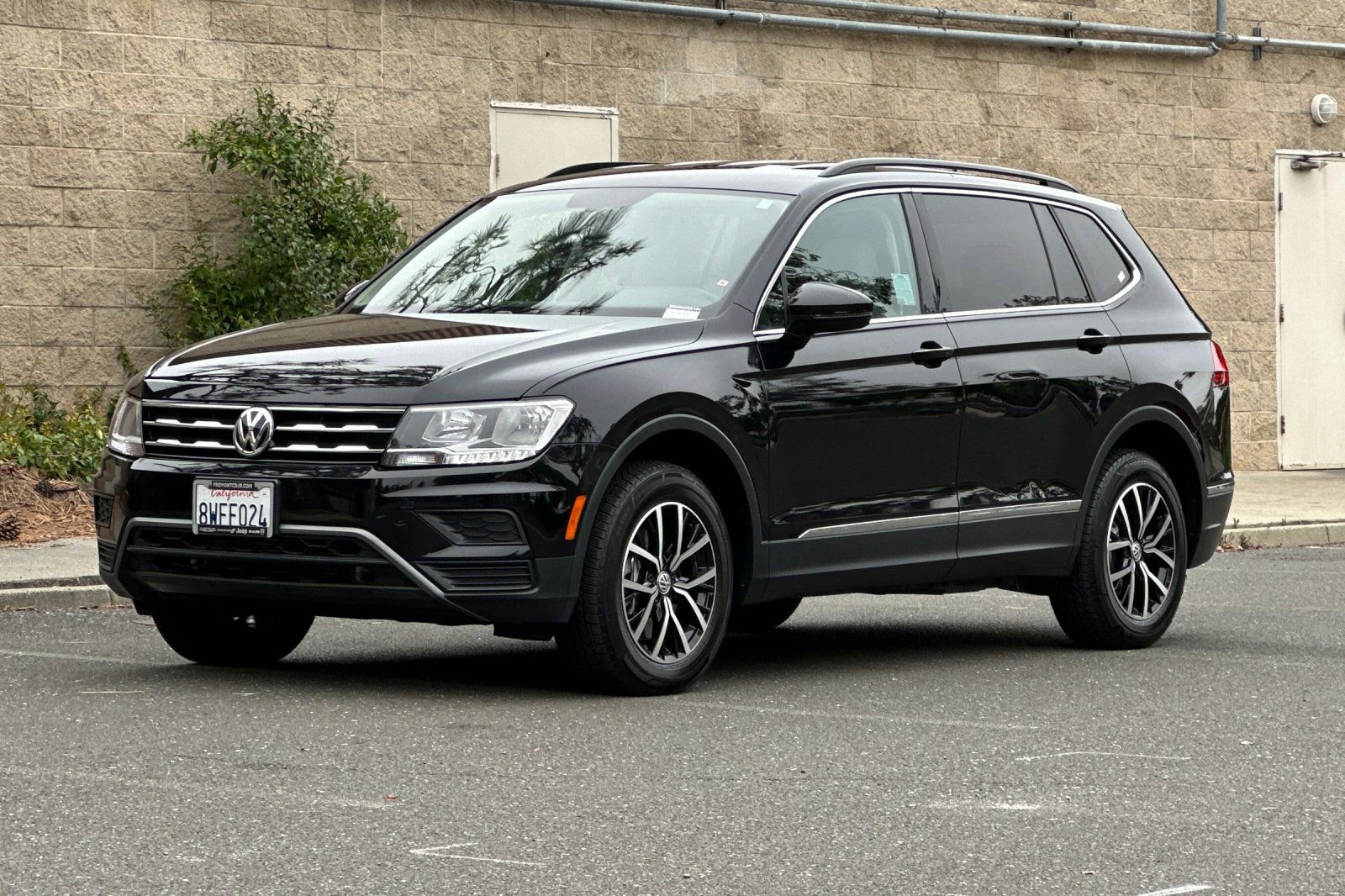 Used 2021 Volkswagen Tiguan SE AWD/4WD image 7