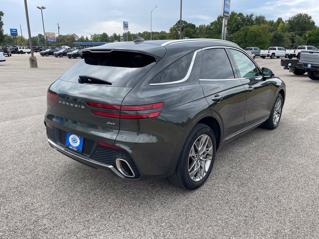 Used 2025 Genesis GV70 2.5T AWD/4WD image 6