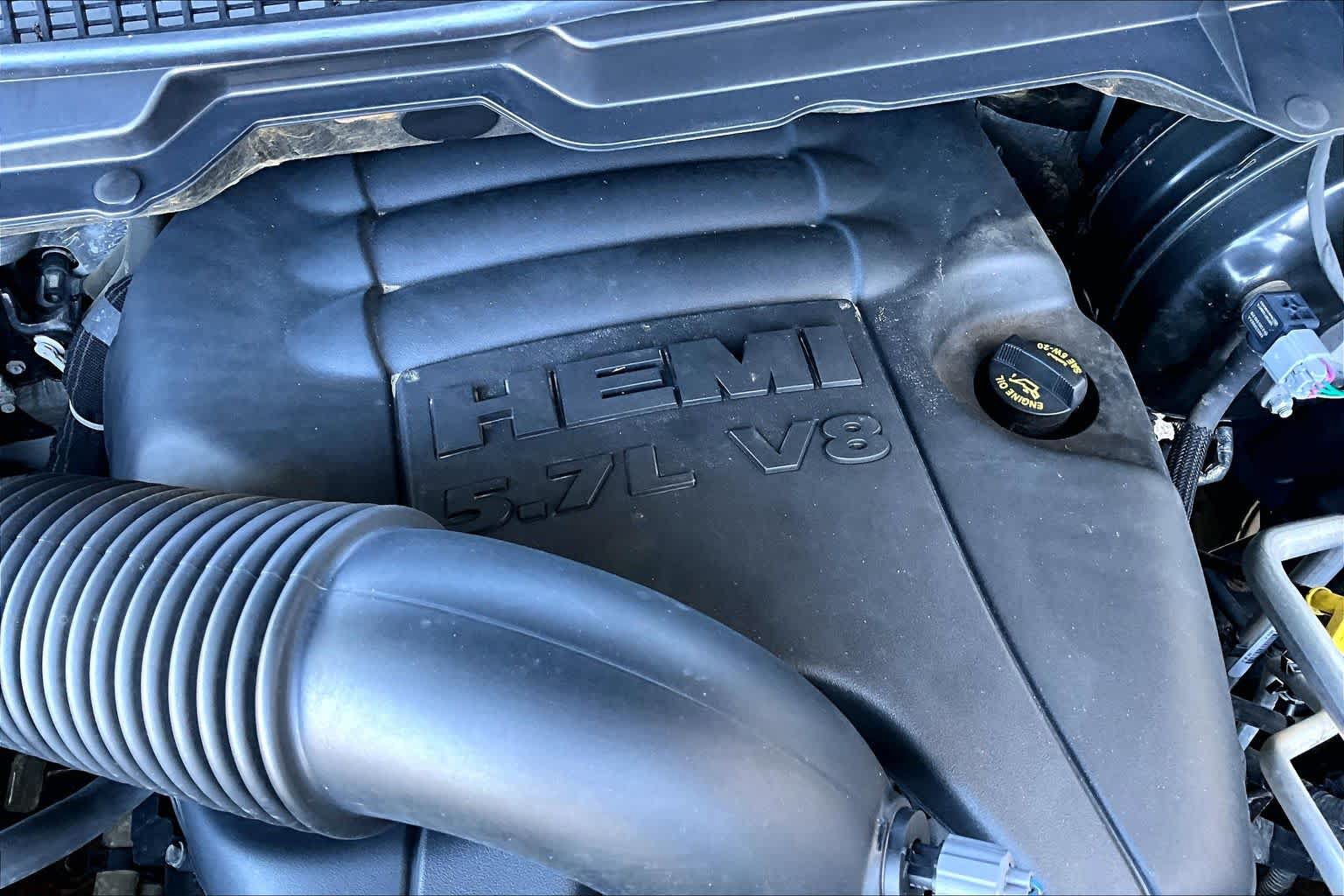 Used 2019 RAM 1500 Express AWD/4WD image 31