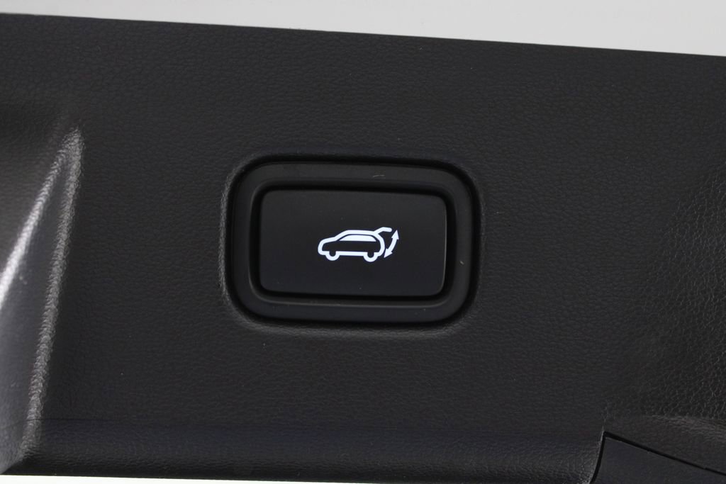 Certified 2025 Hyundai Tucson Limited FWD image 19