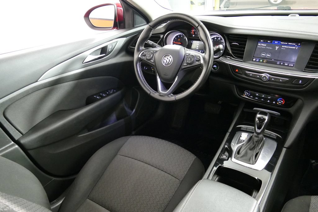 Used 2019 Buick Regal Preferred AWD/4WD image 18