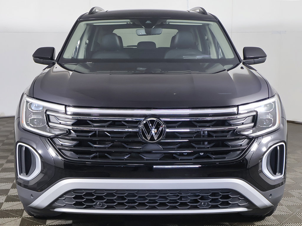 Used 2024 Volkswagen Atlas Peak Edition SEL AWD/4WD image 14