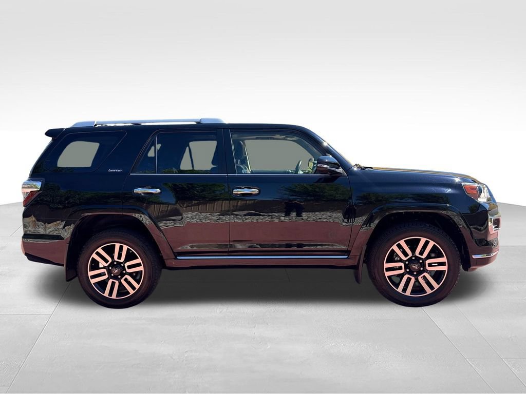 Used 2024 Toyota 4Runner Limited AWD/4WD image 6
