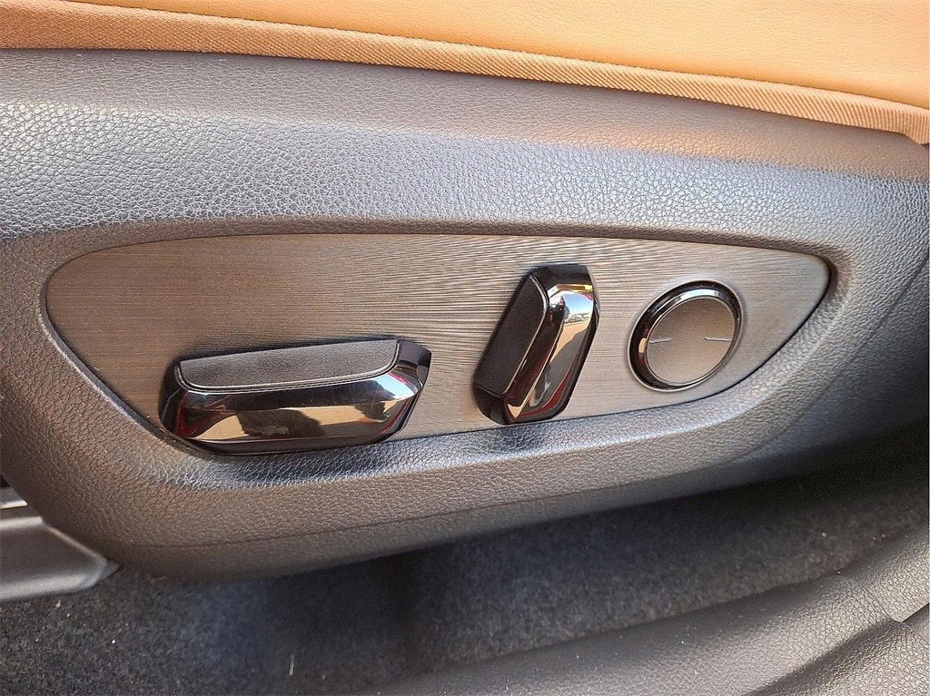 Certified 2022 Lexus NX 350h AWD image 18