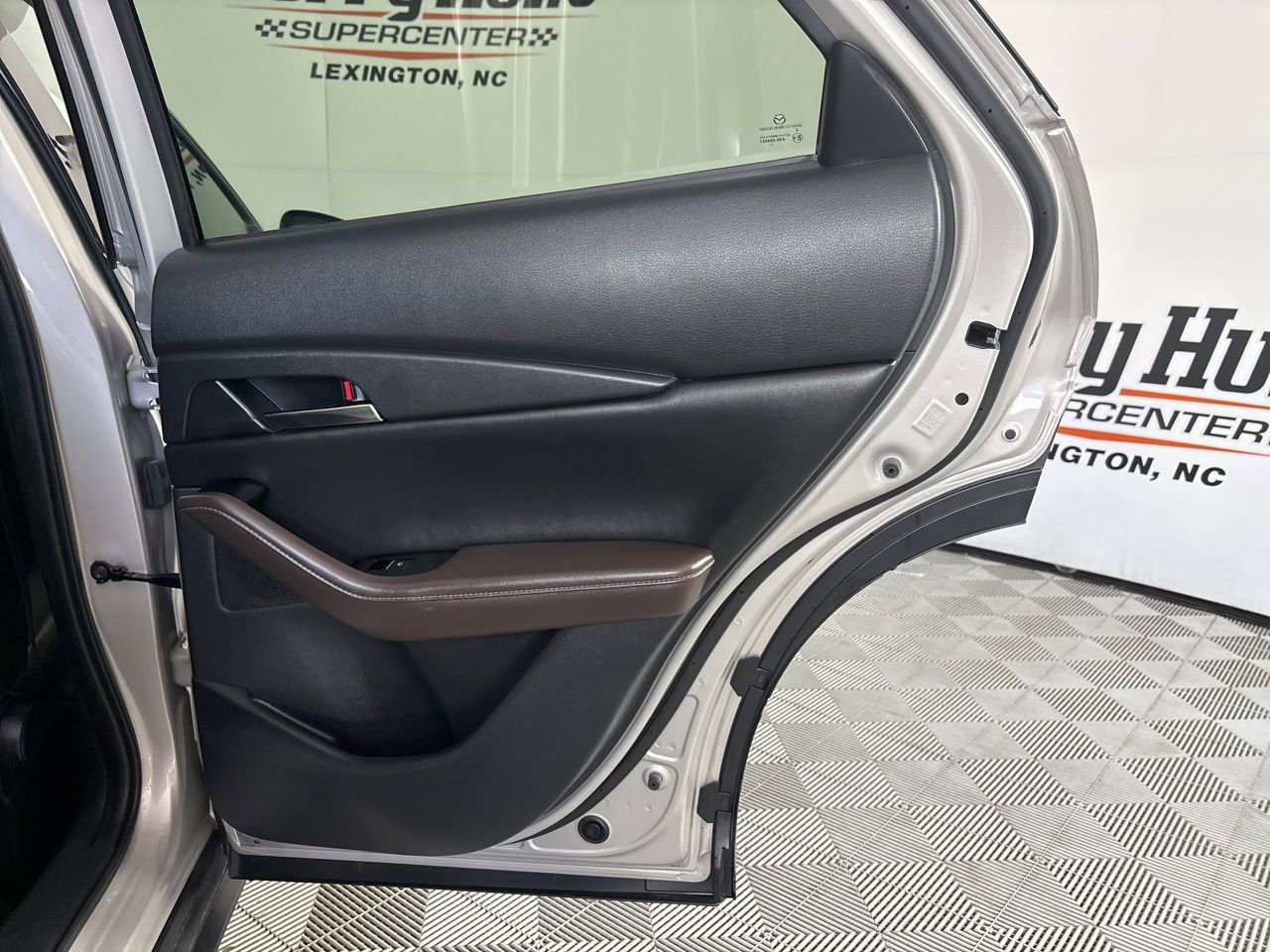 Used 2023 MAZDA CX-30 AWD 2.5 S w/ Premium Package image 27