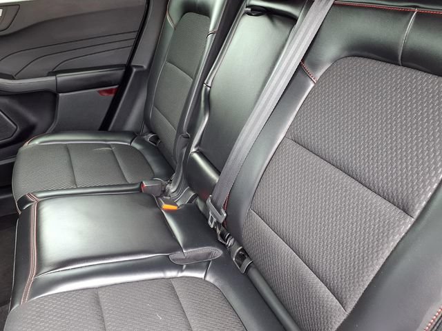 Used 2025 Ford Escape ST-Line Select AWD/4WD image 7