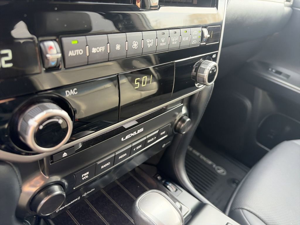 Used 2023 Lexus GX 460 Premium w/ Premium Package image 19