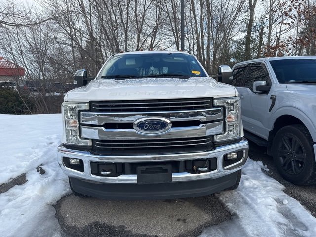 Used 2017 Ford F250 Lariat w/ Chrome Package image 2