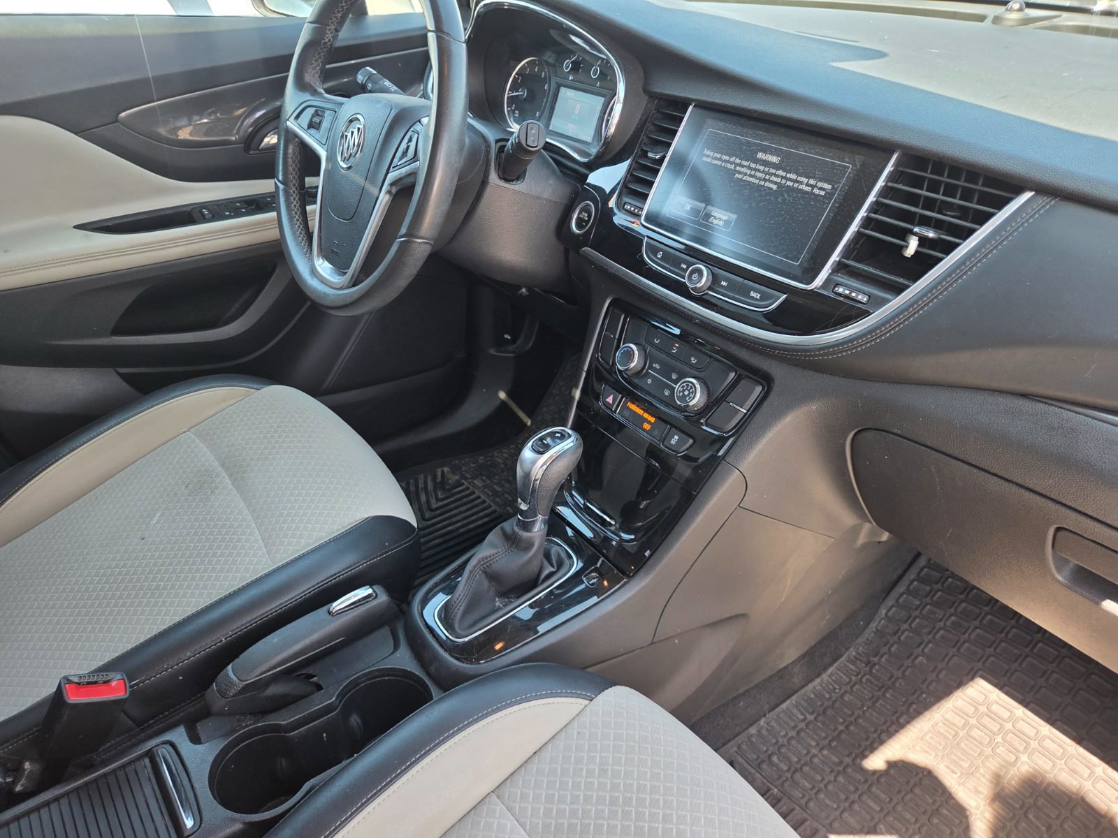 Used 2020 Buick Encore Preferred AWD/4WD image 17