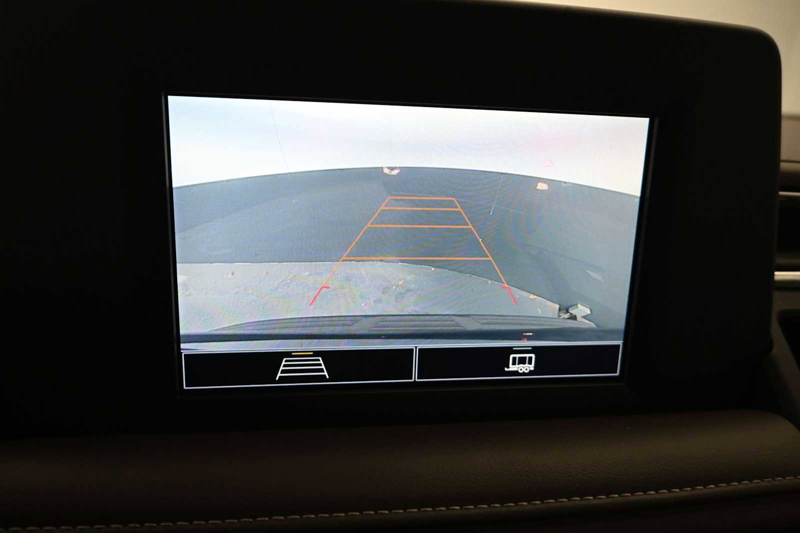 Used 2022 Chevrolet Suburban LS AWD/4WD image 14