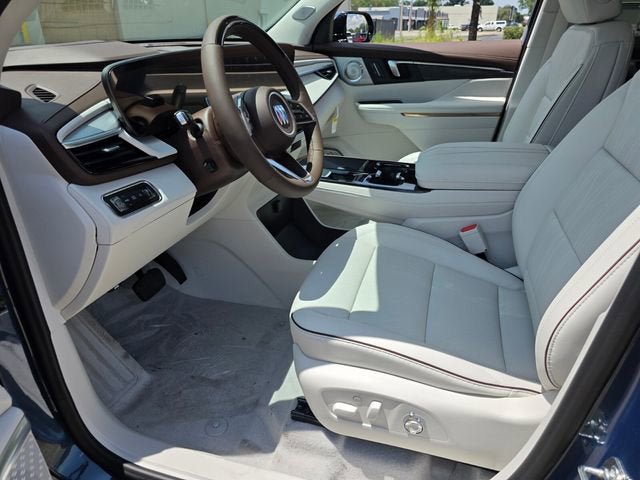 New 2026 Buick Enclave Avenir w/ Super Cruise Package AWD/4WD image 10