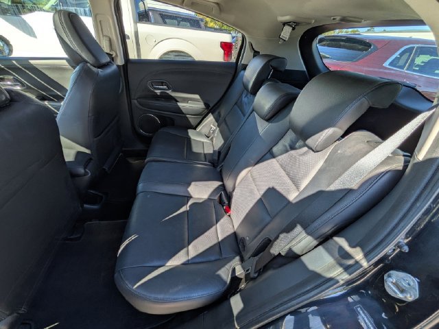Used 2019 Honda HR-V EX-L image 18