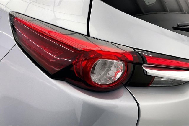 Used 2022 MAZDA CX-9 Touring image 29