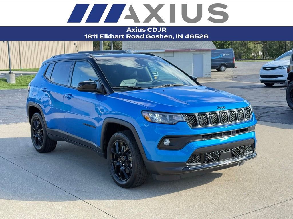 Used 2023 Jeep Compass Latitude AWD/4WD image 1