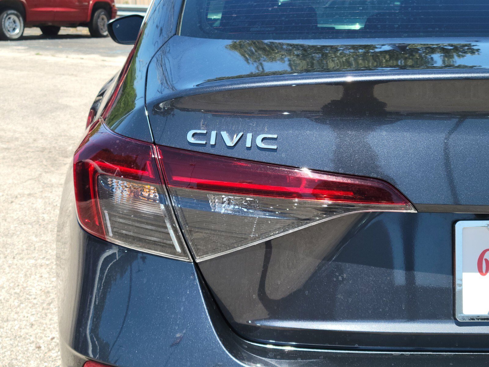 Used 2025 Honda Civic Sport image 11