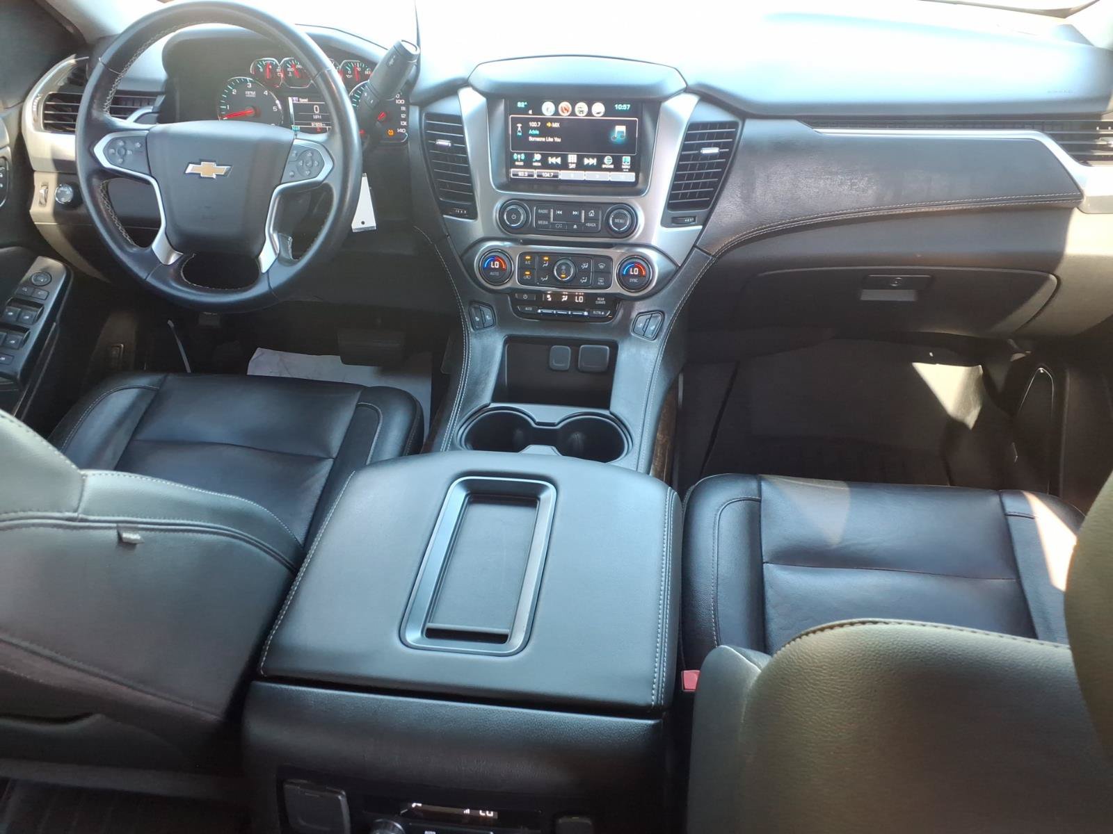 Used 2019 Chevrolet Suburban LT RWD image 16