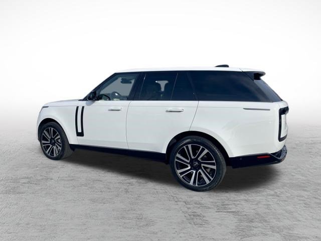 Certified 2023 Land Rover Range Rover SE image 5