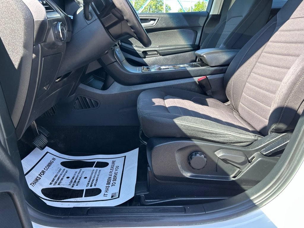 Used 2019 Ford Edge SE AWD/4WD image 14