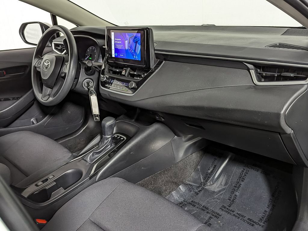 Used 2023 Toyota Corolla LE image 25