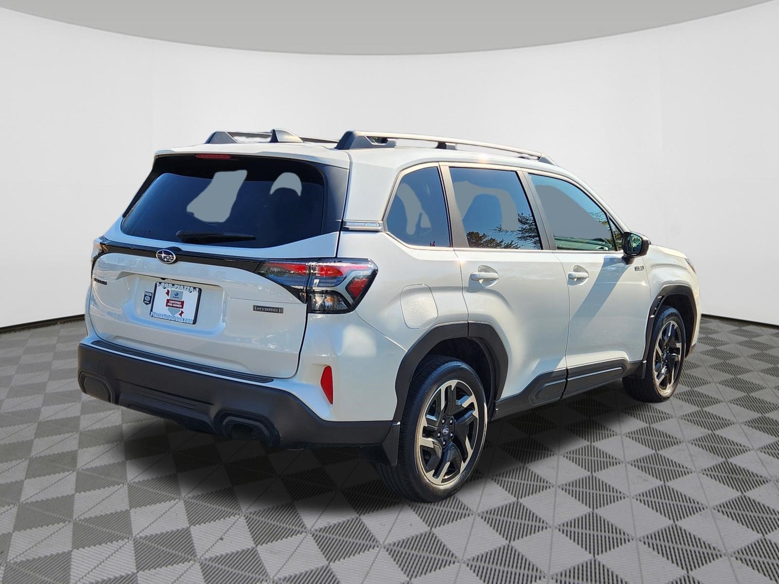 Certified 2025 Subaru Forester Premium AWD/4WD image 4