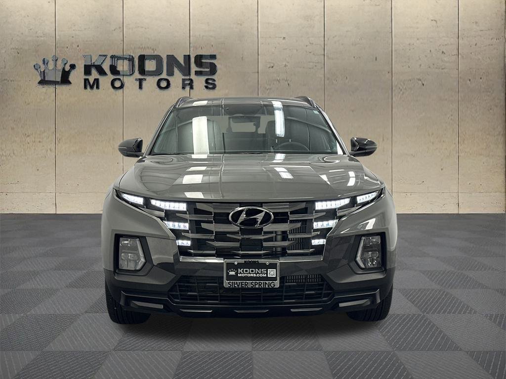 Used 2024 Hyundai Santa Cruz Night video 3