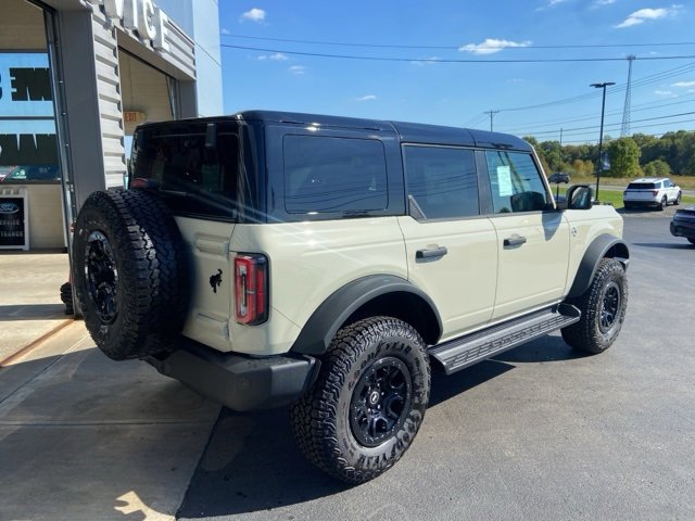 New 2025 Ford Bronco Outer Banks image 3