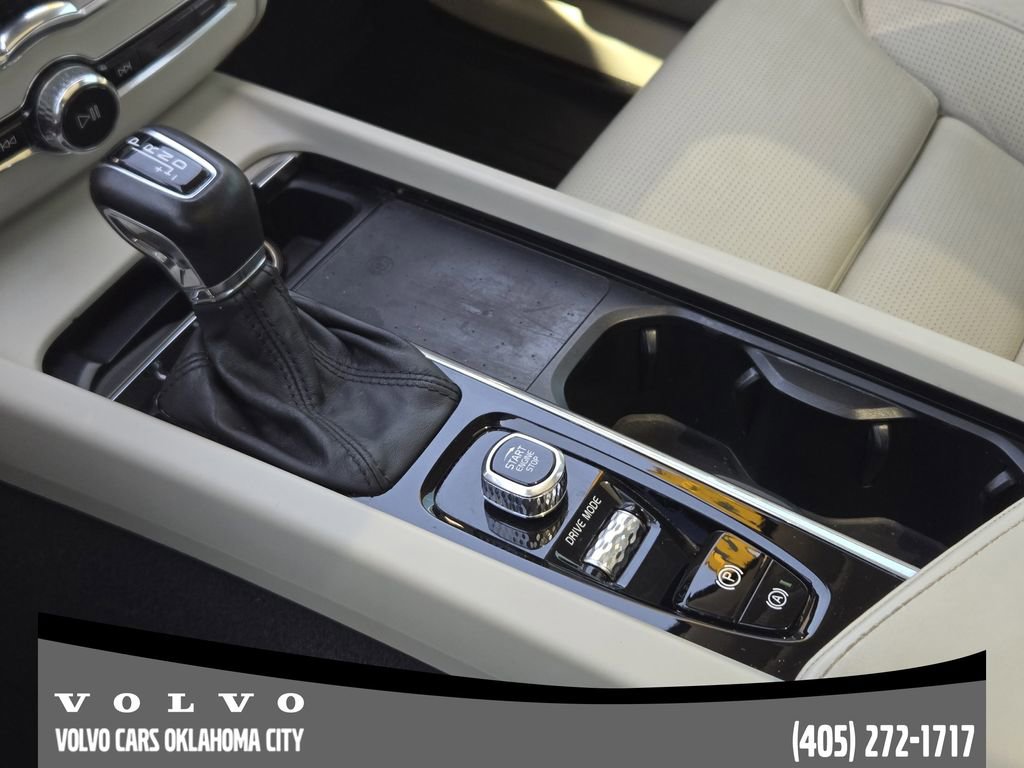 Used 2021 Volvo XC60 T5 Inscription w/ Advanced Package AWD/4WD image 16