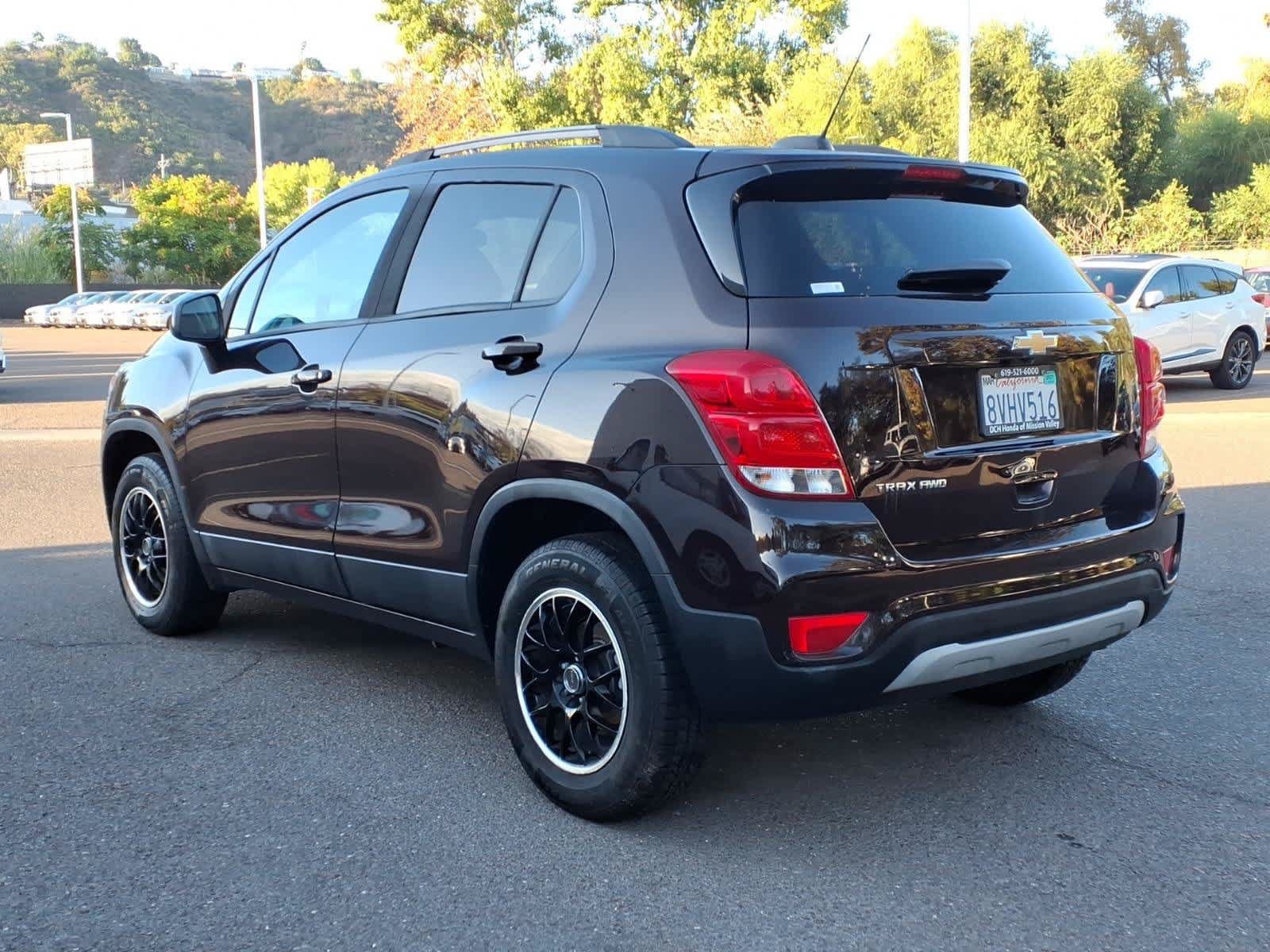 Used 2021 Chevrolet Trax LT AWD/4WD image 7