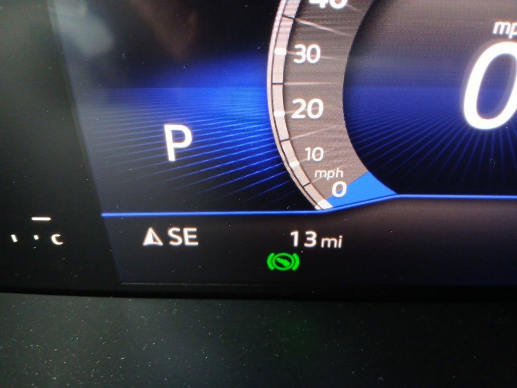 New 2025 Volkswagen Taos SE image 16