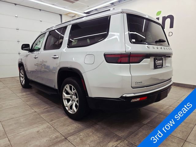 Used 2022 Jeep Wagoneer Series II AWD/4WD image 3