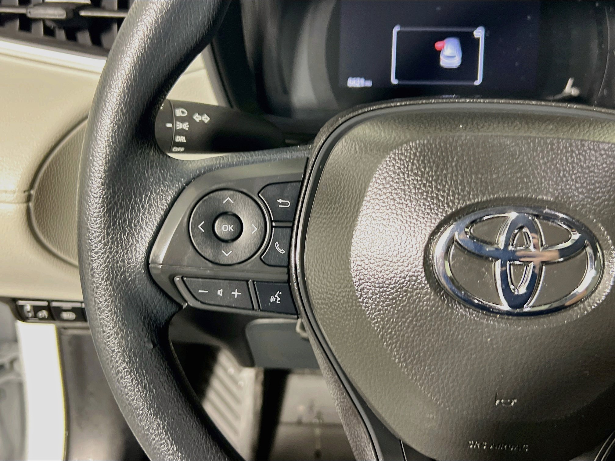 Used 2026 Toyota Corolla Cross L FWD image 18