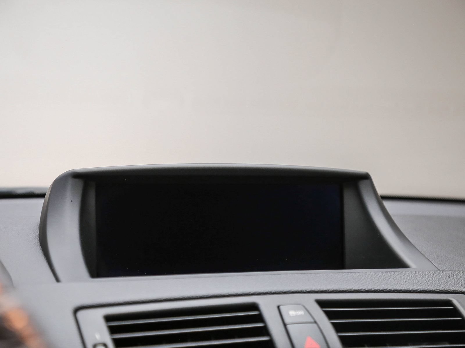 Used 2011 BMW 1 Series M RWD image 15