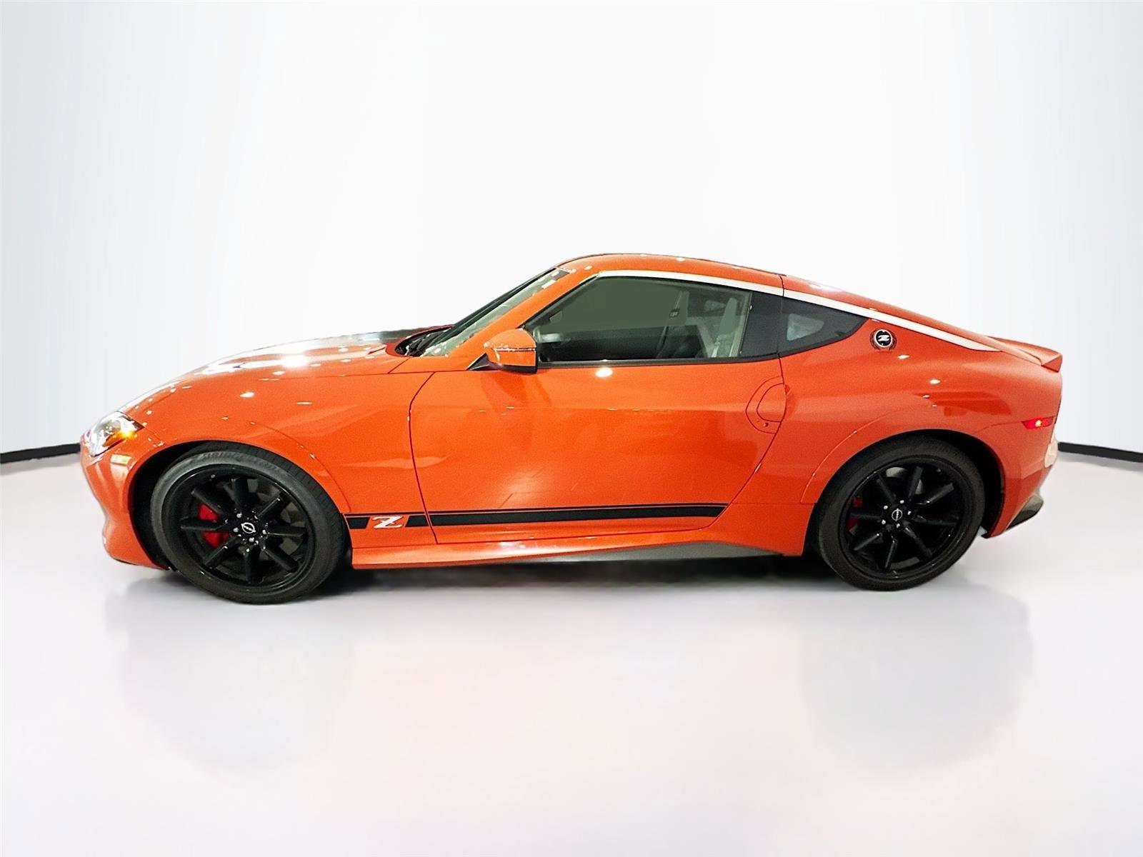 Used 2024 Nissan Z Performance w/ Heritage Edition image 2