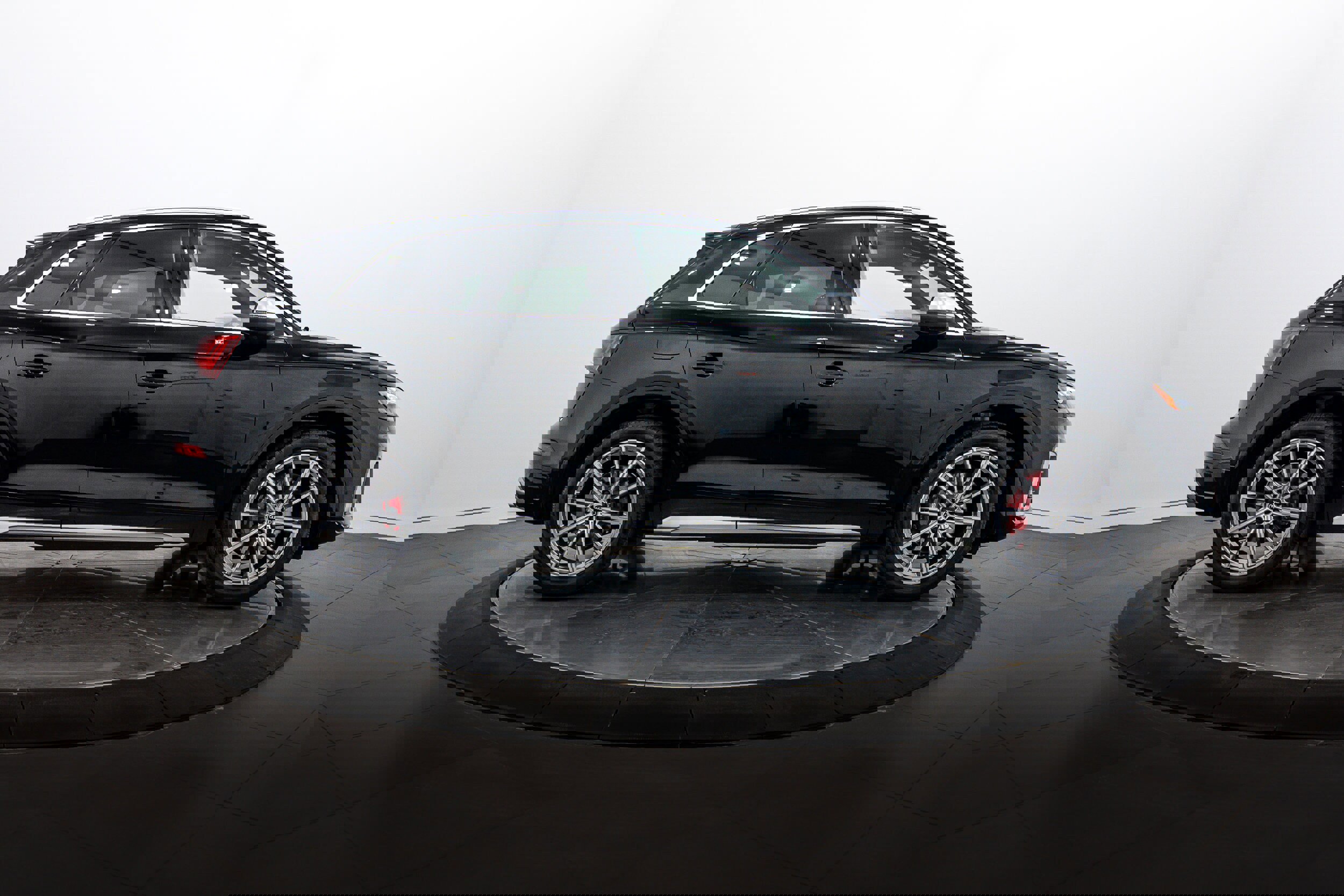 Certified 2023 Audi SQ5 Premium Plus w/ Premium Plus Package image 3