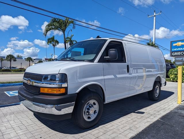New 2025 Chevrolet Express 2500 w/ Driver Convenience Package image 4