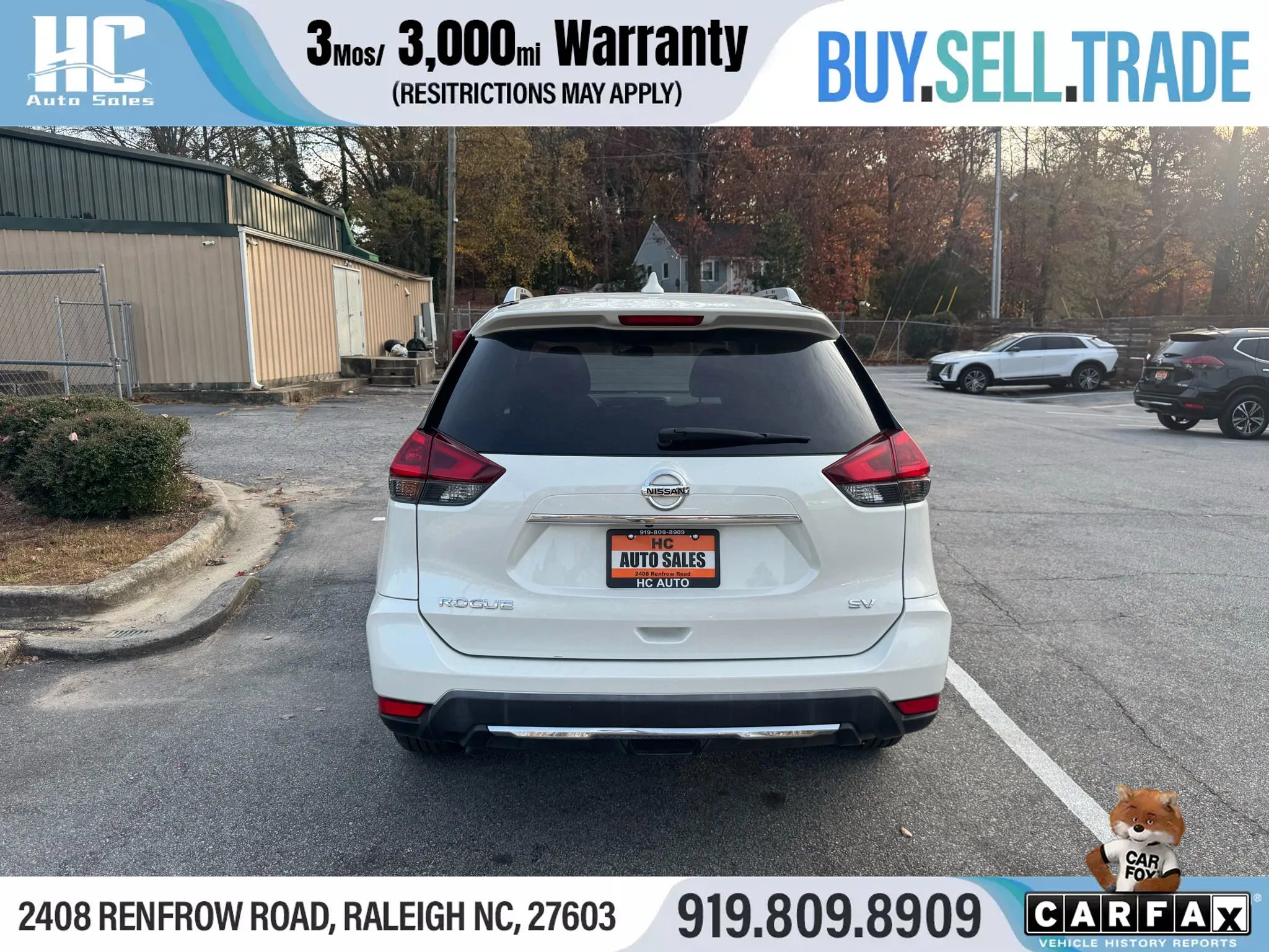Used 2018 Nissan Rogue SV image 3