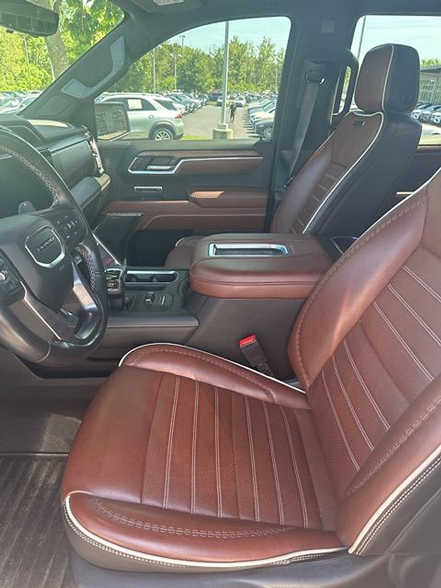 Used 2022 GMC Sierra 1500 Denali Ultimate AWD/4WD image 5