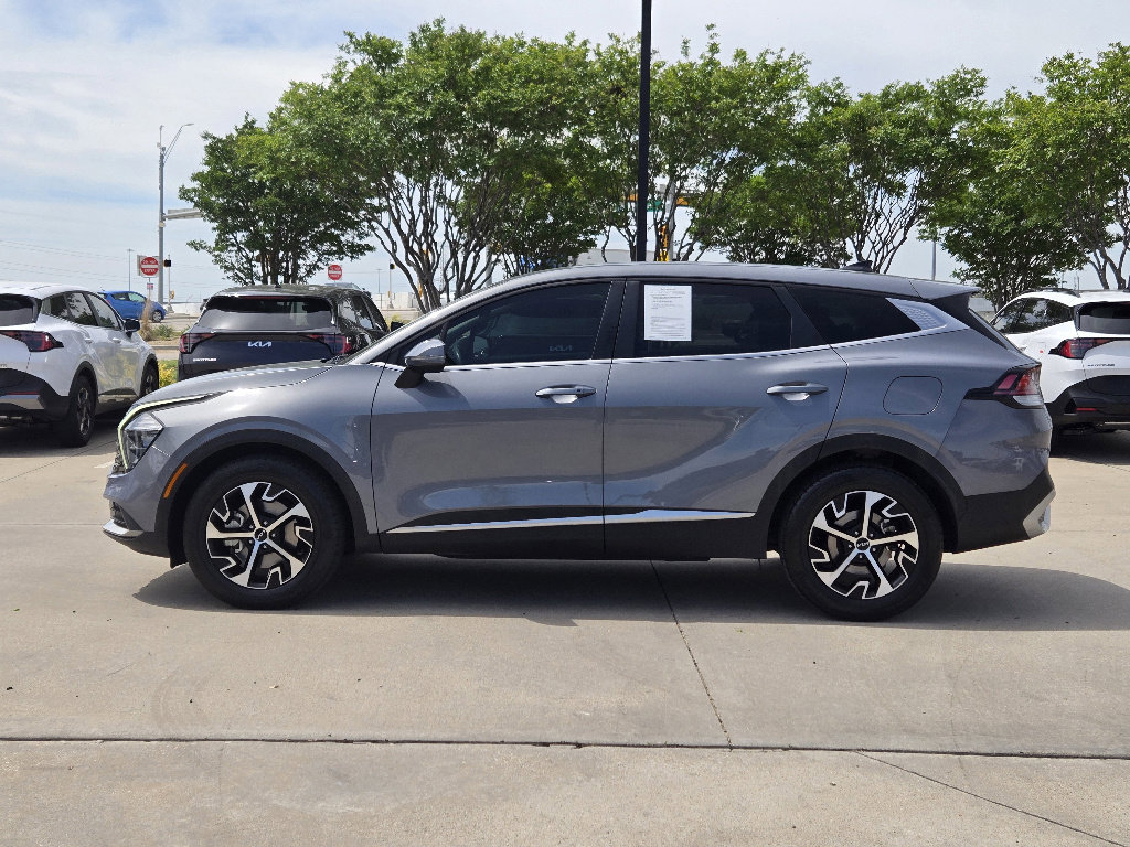 Certified 2023 Kia Sportage EX image 12