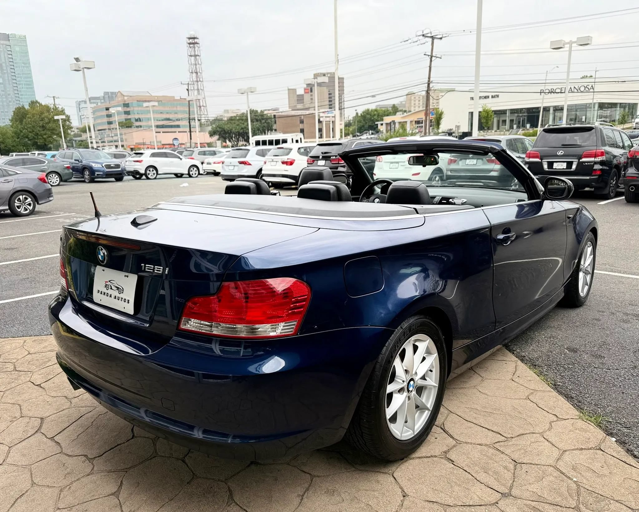 Used 2011 BMW 128i Convertible RWD image 13