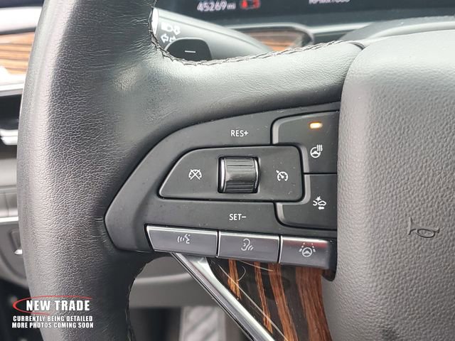 Certified 2023 Cadillac Escalade ESV Premium Luxury w/ LPO, Radiant Package image 15